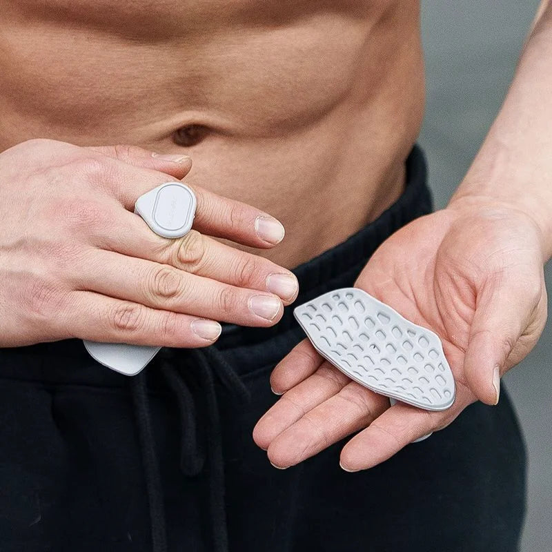 Rubber Weightlifting Grips for Pull-Ups and Strength Training