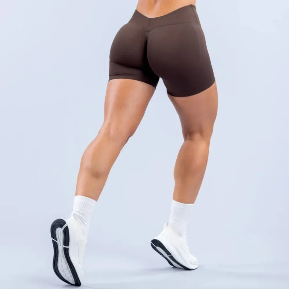 Pantaloncini sportivi donna SWIFTFLAME con taglio a V