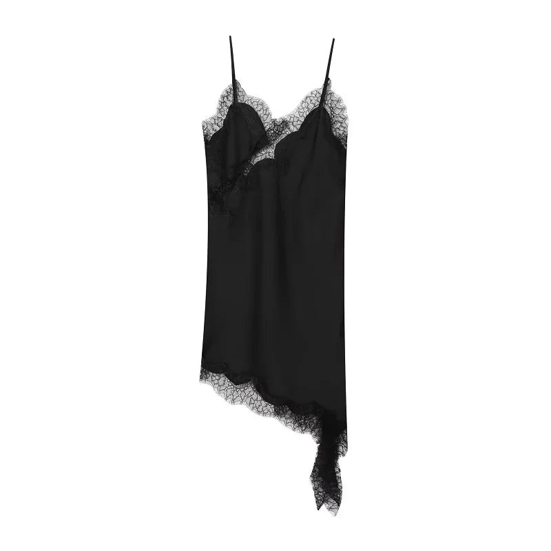 Abito corto da donna con spalline sottili e scollo a V