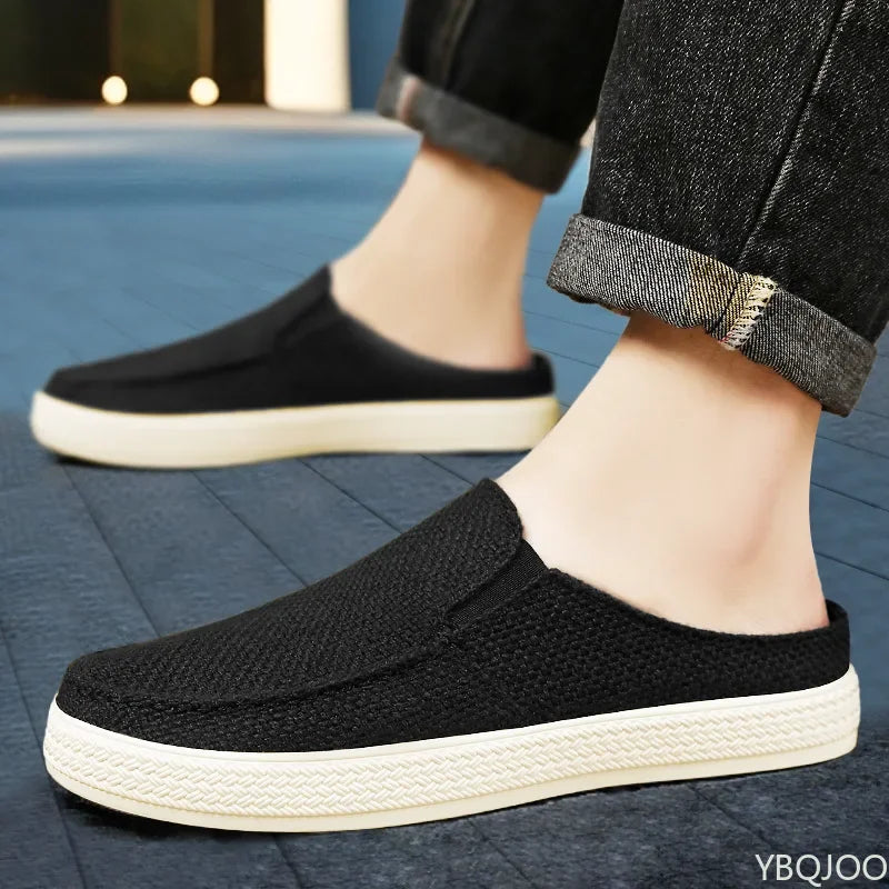 Chaussures d’été pour homme en toile, respirantes, unies, polyvalentes et confortables, légères, de type mocassins ouverts à l’arrière.