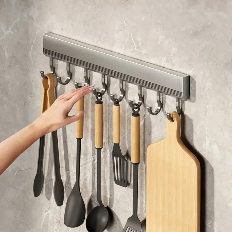 Estante de almacenamiento de cocina de aleación de aluminio con ganchos, montado en la pared, para utensilios de cocina, batas y toallas