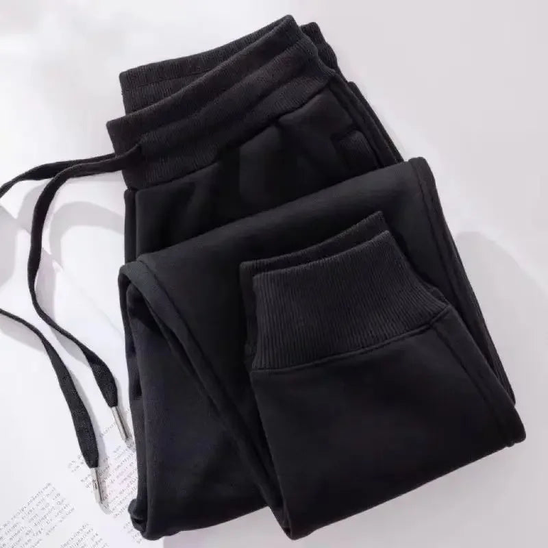 Pantaloni sportivi uomo con vita elasticizzata