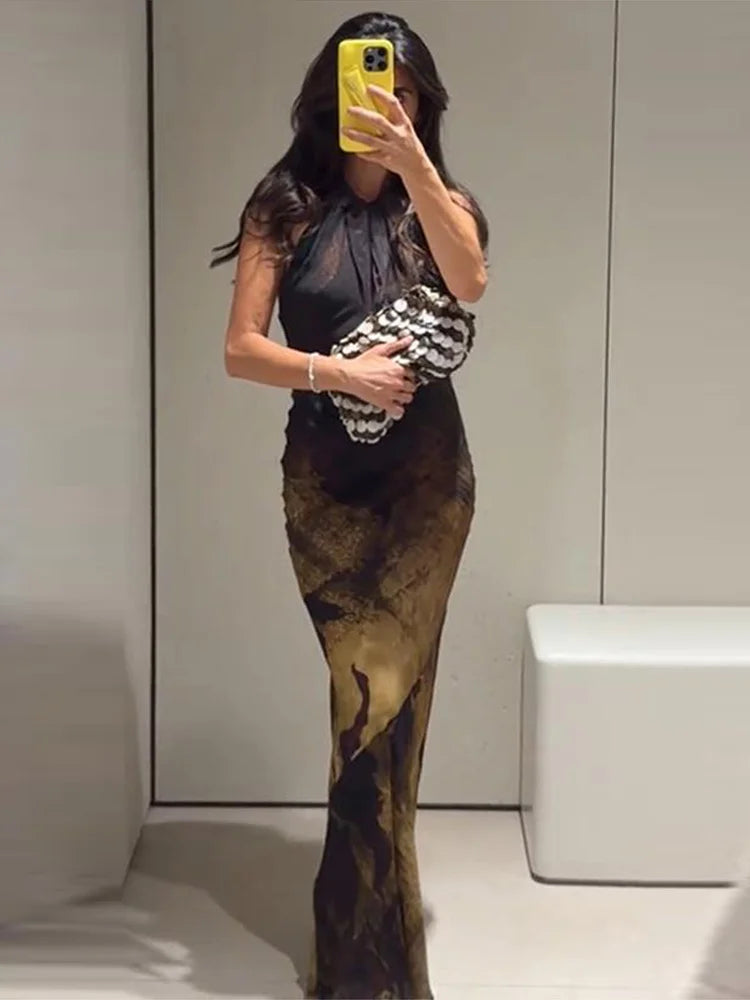 Langes Damen-Maxikleid mit Blumenmuster und V-Ausschnitt