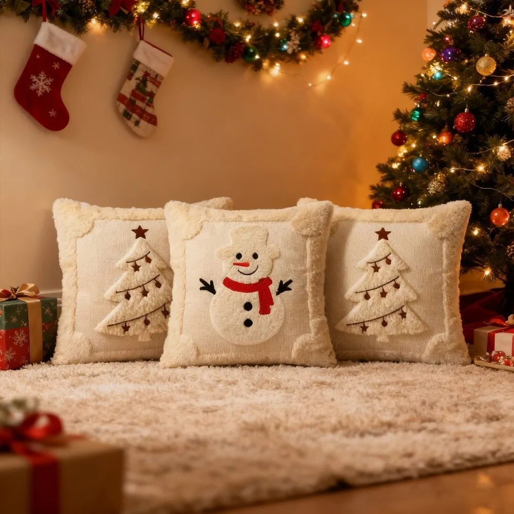 Nouvelles housses de coussin Sapin de Noël Bonhomme de neige 18x18 po Housse de coussin carrée douce Coussin de décoration de fête