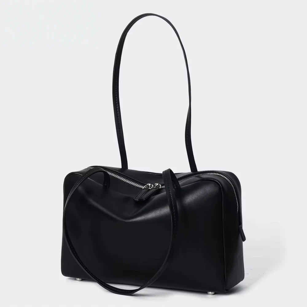2026 New In Luxury Designer Bag Summer Pillow Handbag Fashionable Lady Briefcase Genuine Leather Bowling Bags Woman