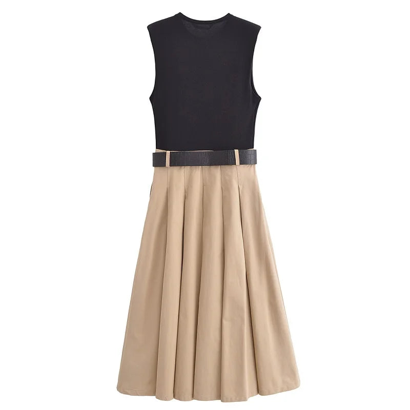Sleeveless pleated midi dress