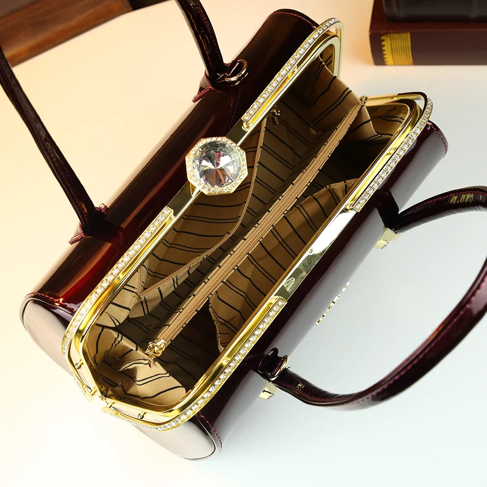 2026 New Retro Lacquer Leather Diamond Set Handbag, Banquet Wedding Shoulder Bag