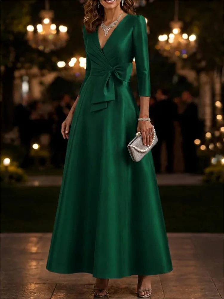 Abito midi da donna con scollo a V e maniche a tre quarti