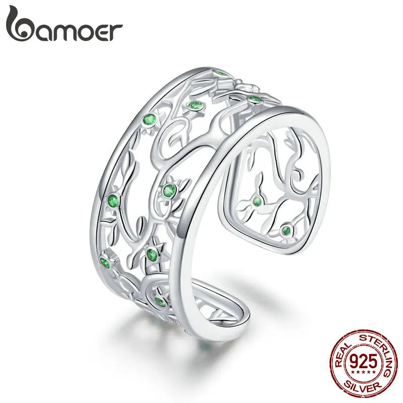 Ring mit Lebensbaum-Motiv