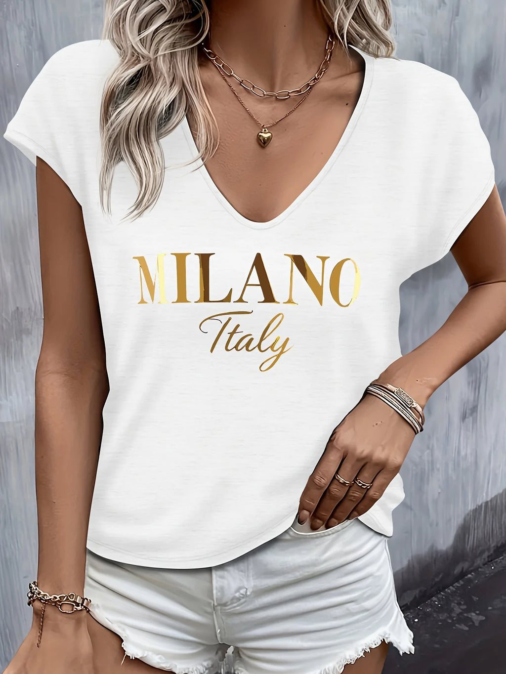 T-shirt da donna con scollo a V e maniche corte