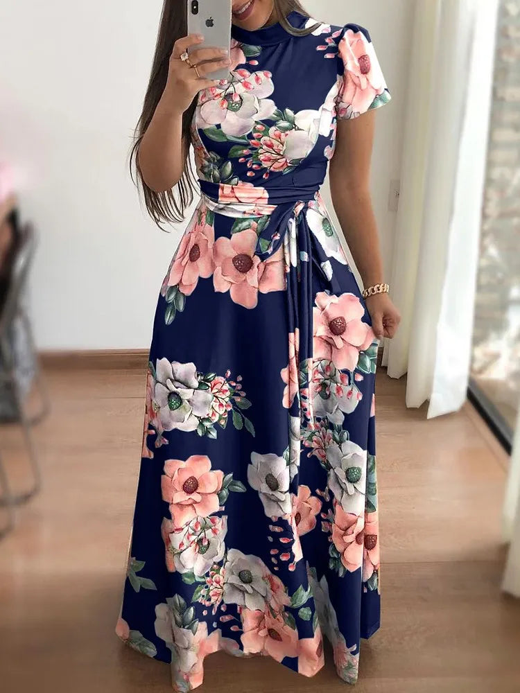 Abito stampato da donna a linea A con scollo rotondo