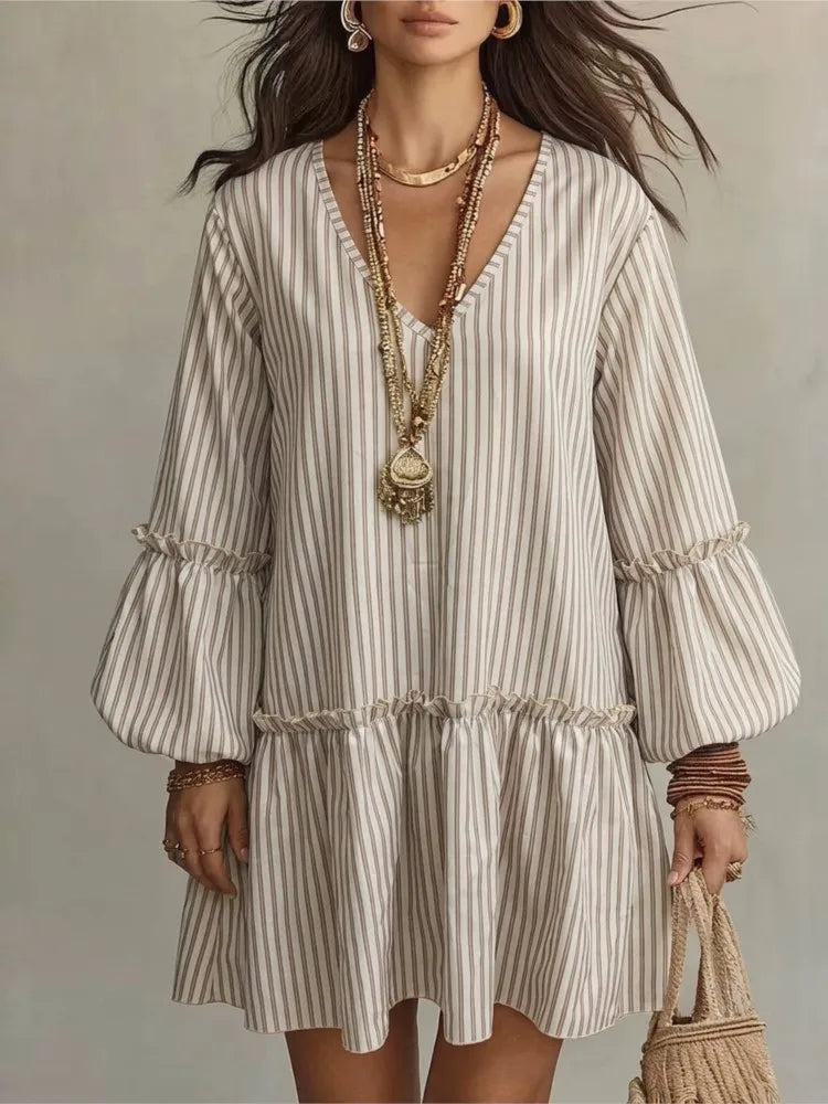 Abito mini a righe da donna con scollo a V