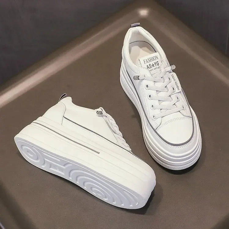 Freizeit-Sneaker für Damen mit Plateau, versteckter Absatz, Schnürschuhe, vulkanisierte Damenschuhe, atmungsaktive Lederschuhe, bequeme Damenschuhe