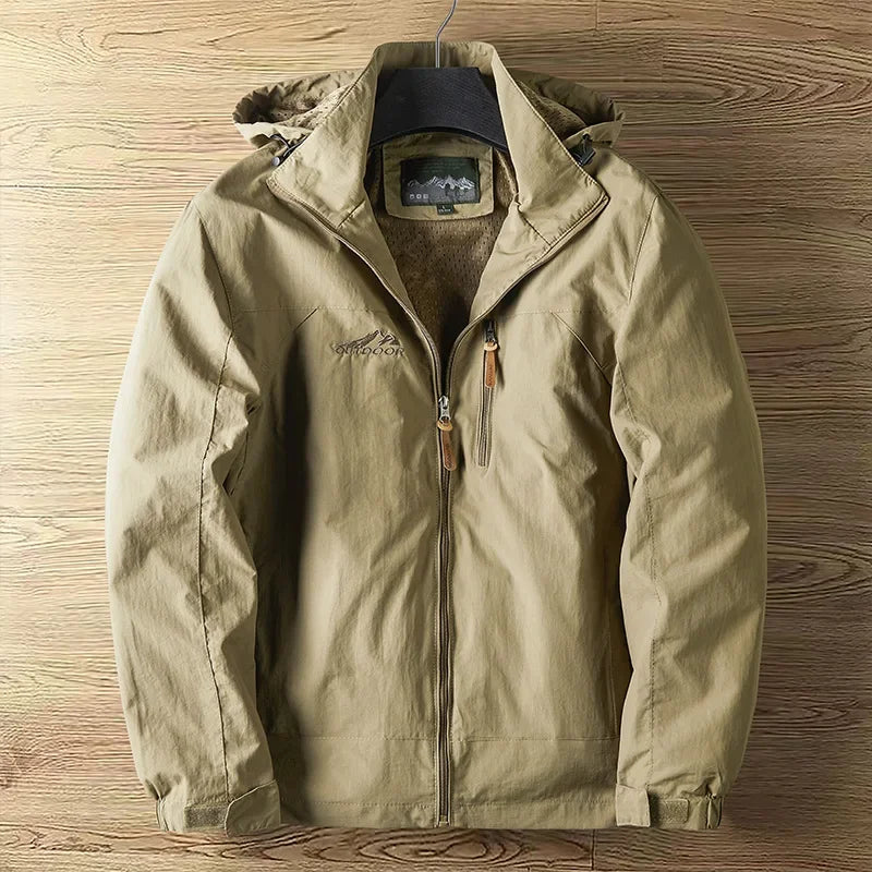 Men's Fashion Spring and Autumn Casual Outdoor Jackets Thin Section Punching Jacket With Hat Men Versatile Clambing Streetwear
