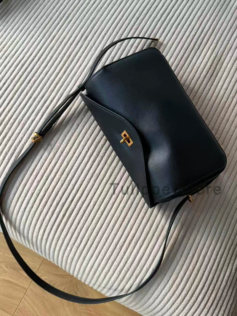 2026 New Fashion Pillow Bags For Women Luxury Designer Leather Handbag Purse Crossbody Bags Cool Gold Buckle Square Bags Lady