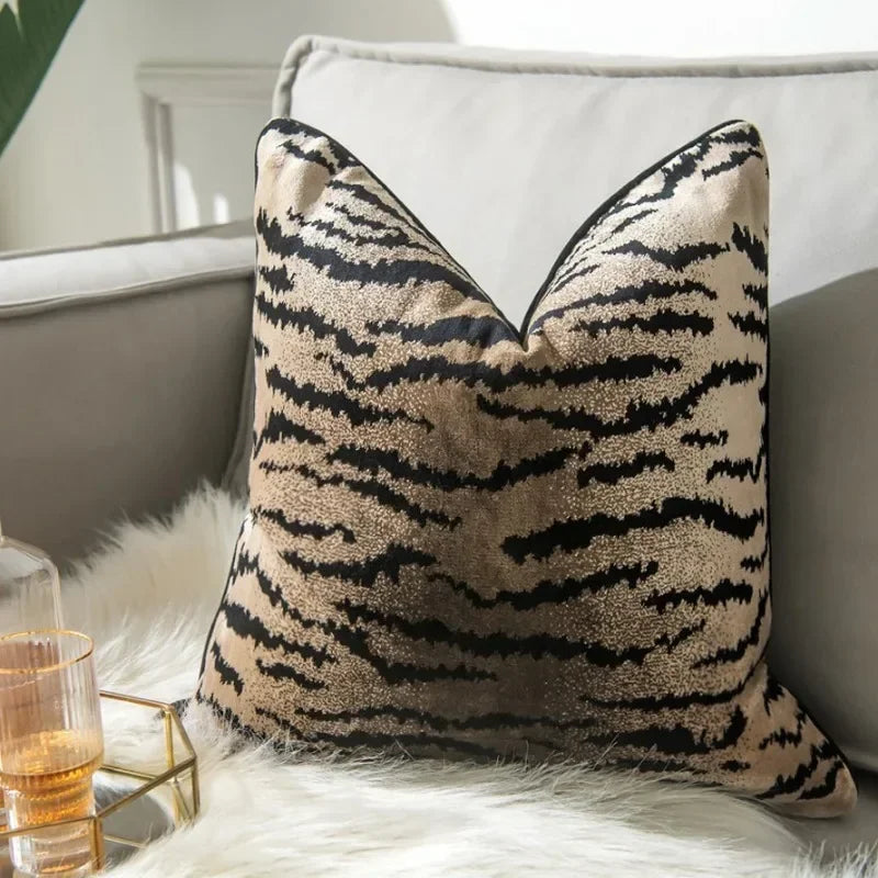 Luxury Tiger Pattern Cushion Cover Design High-end Leopard Flocked Velvet Pillow Cover Decorative Pillowcase for Living Room