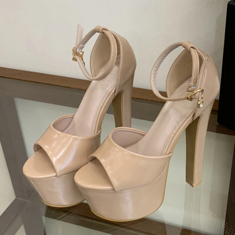 Sandali donna Liyke con maxi plateau e tacco largo