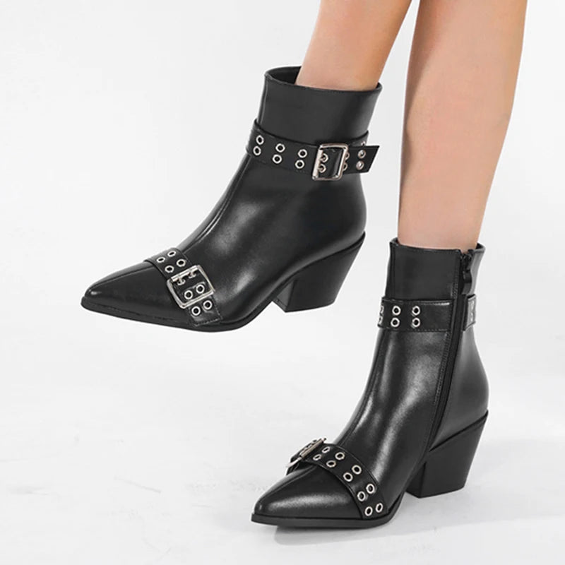 Stivaletti donna Liyke con fibbie e occhielli metallici