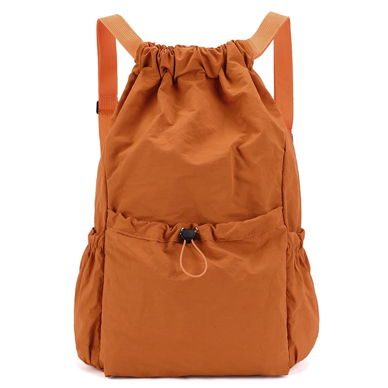Sac à dos à cordon léger et tendance : sac de sport imperméable à grande capacité pour l'école, les livres, les activités de plein air, les voyages