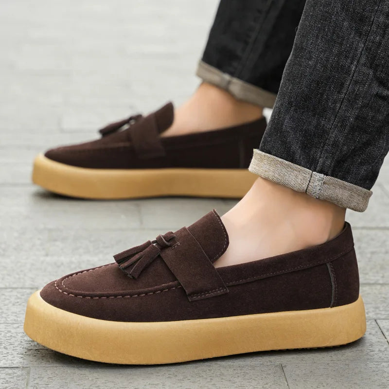 Herren-Loafer mit Quasten, Herbst, Ganzjahresmodell, britischer Stil, modische Freizeitschuhe, trendige Plateauschuhe, rutschfeste vulkanisierte Schuhe