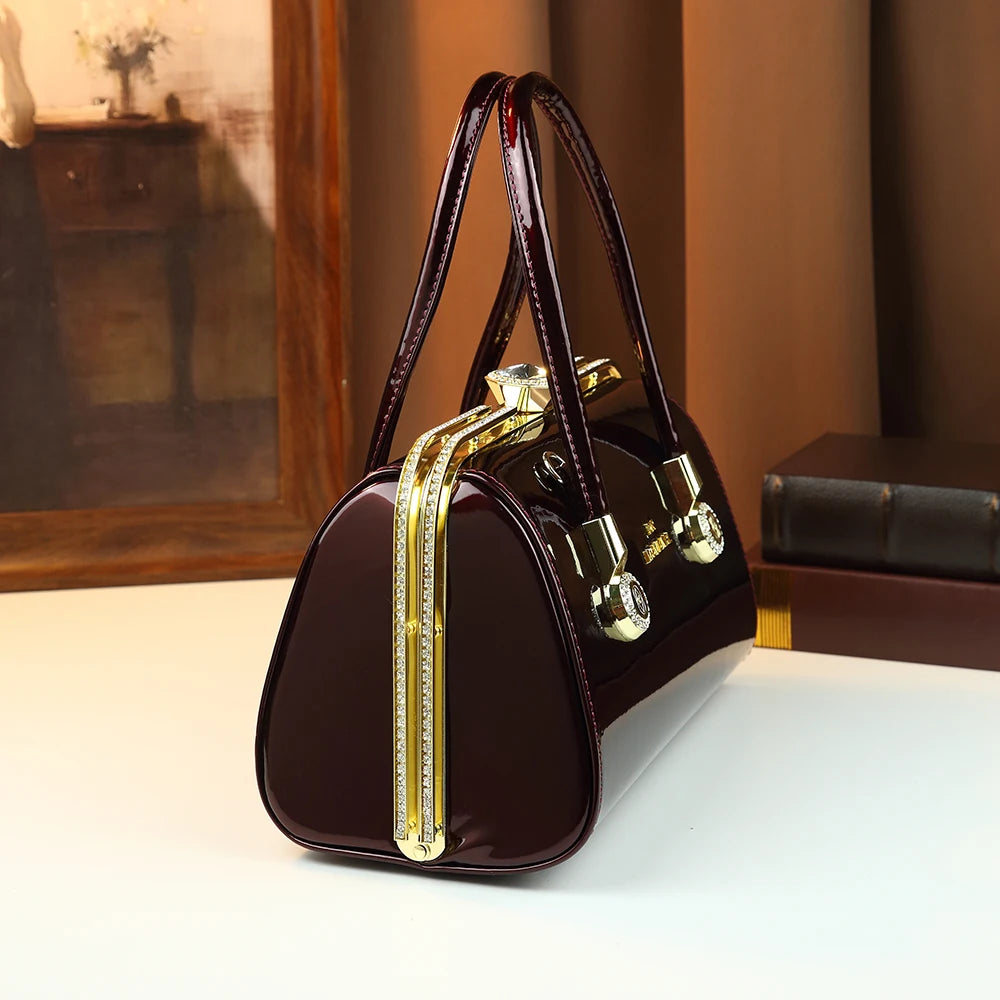 2026 New Retro Lacquer Leather Diamond Set Handbag, Banquet Wedding Shoulder Bag