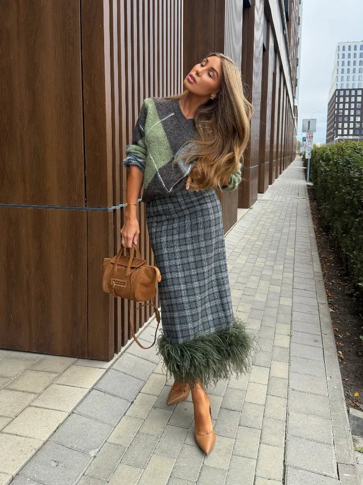Damen-Strickset mit Pullover und Midirock
