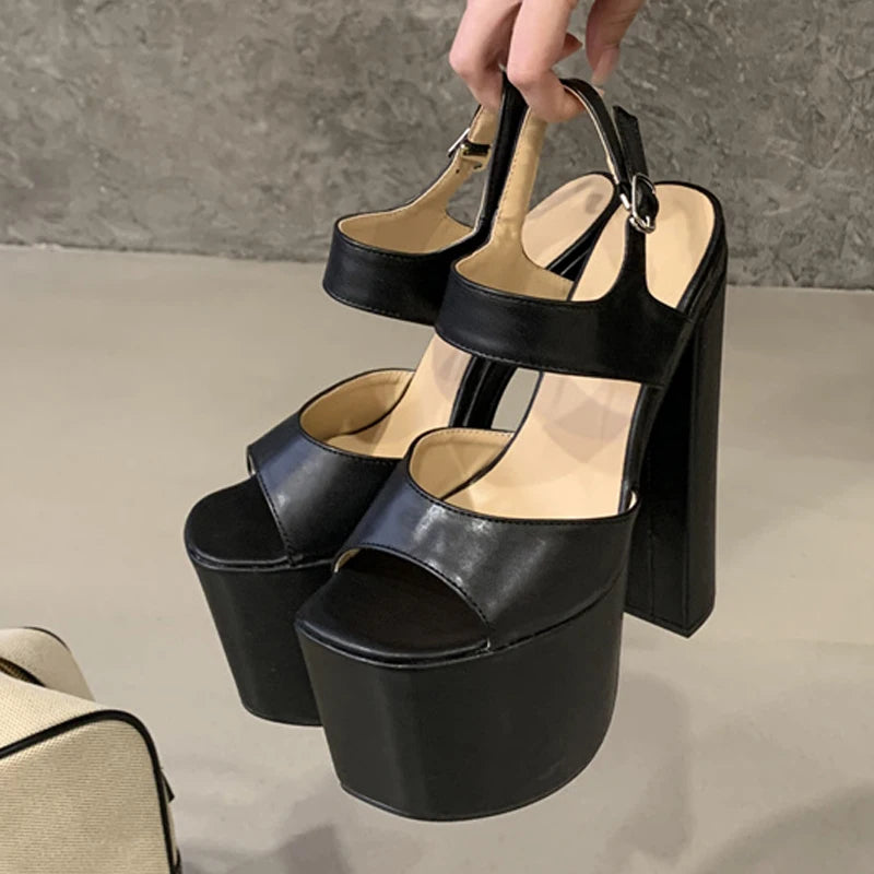 Sandali donna Liyke con maxi plateau e fascia larga