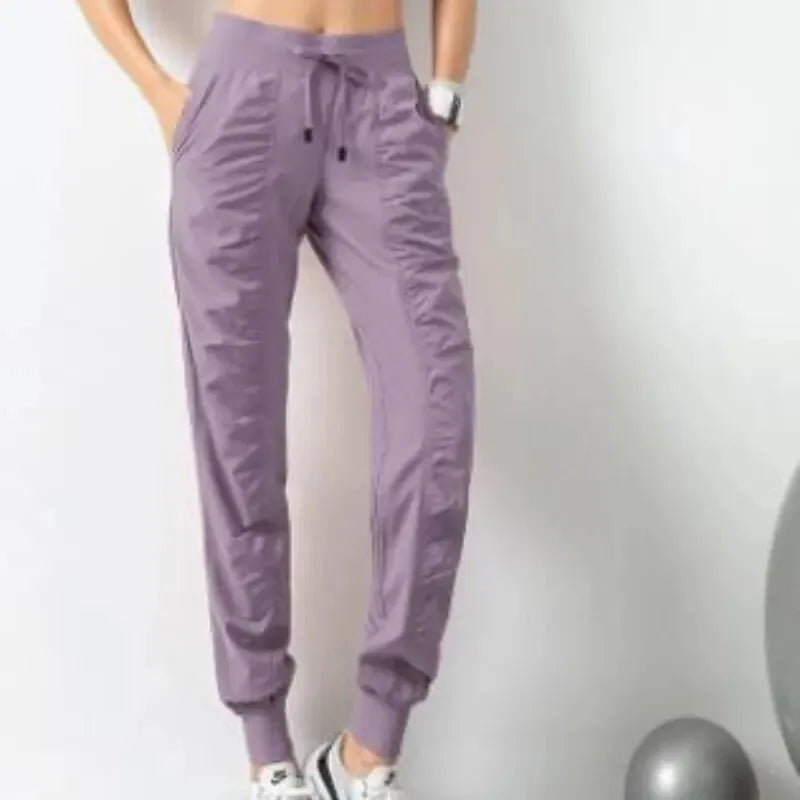 Pantaloni sportivi donna con coulisse e tasche