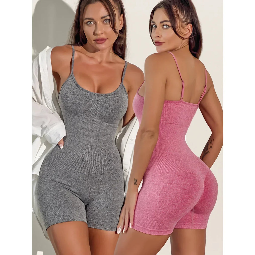 Tuta sportiva corta donna senza maniche