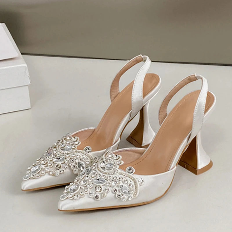 Slingback donna Liyke a punta con decoro ornamentale
