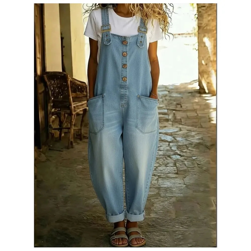 Salopette da donna in denim con bretelle regolabili