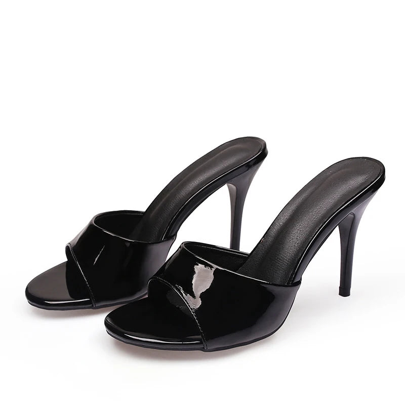 Mules donna Liyke lucide con fascia ampia e tacco