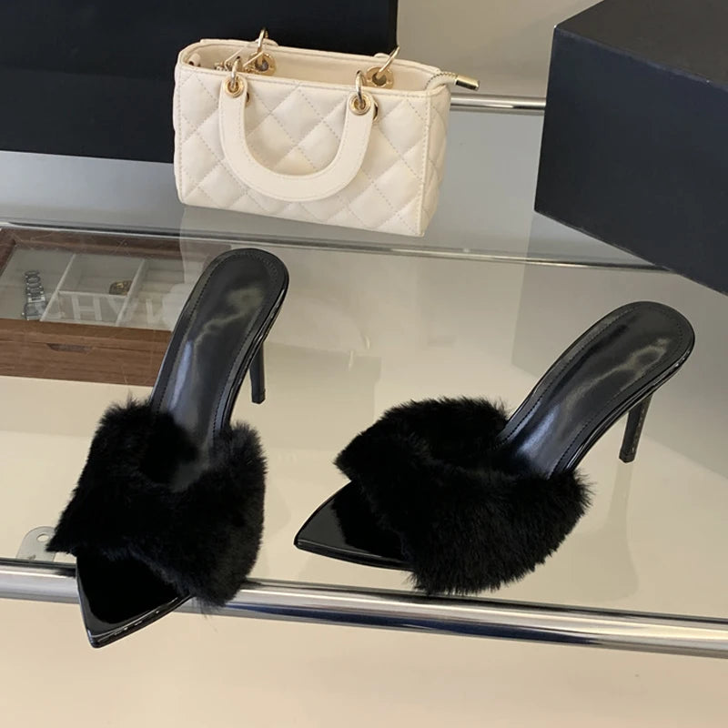 Mules donna Liyke con fascia in pelliccia sintetica
