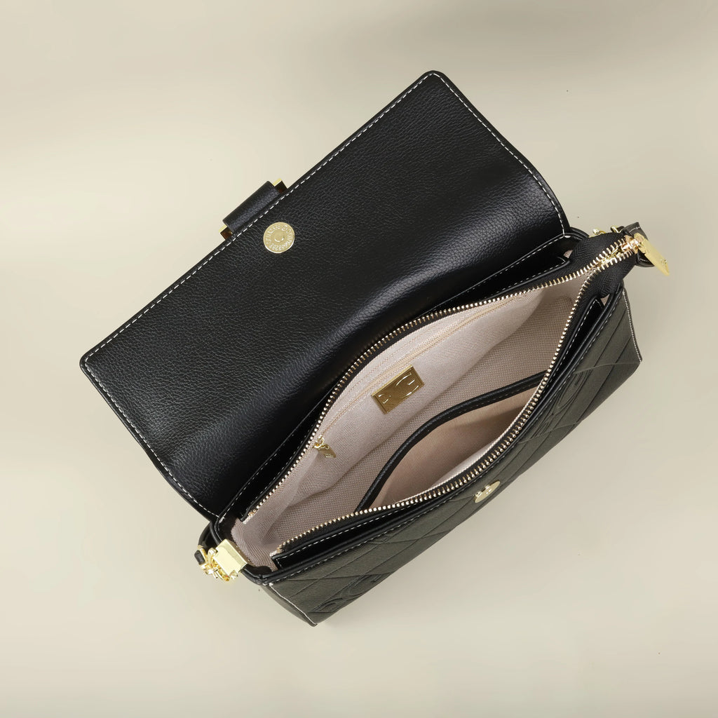 PG 2026 Women's Classic European Style Shoulder Bag Luxury Niche Design New Fashion Nice Lady Casual Crossbody Bag Clearance Sale