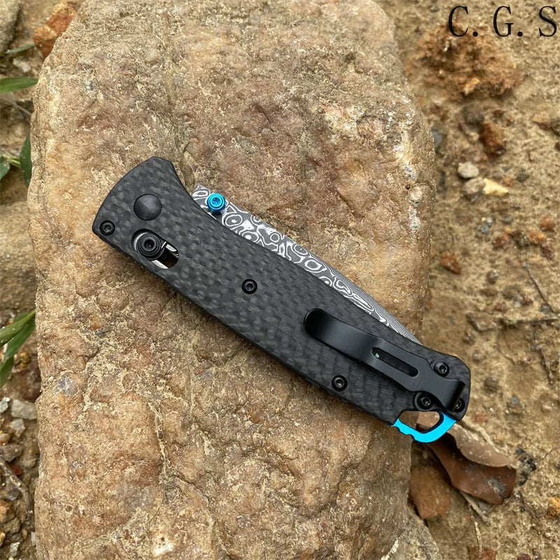 BM 535-3 Navaja plegable con mango de fibra de carbono y hoja de acero Damasco, herramienta multiusos para camping, senderismo, actividades al aire libre y rescate