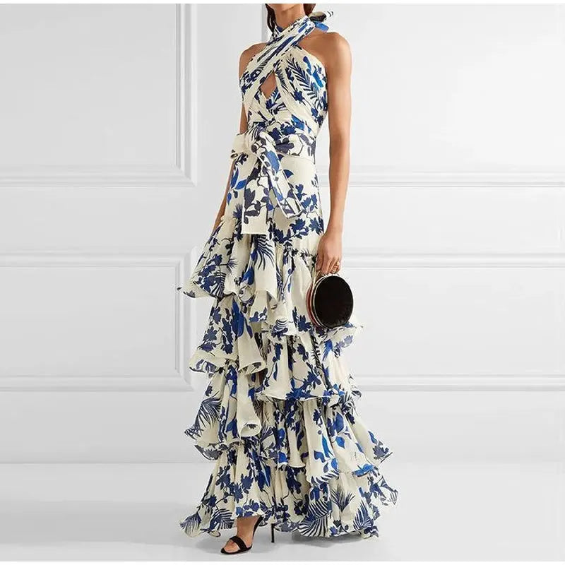 Abito lungo da sera in chiffon stampato con orlo a strati