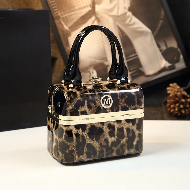 2025 New Genuine Leather Women's Handbags Luxury Fashion Small Square Box Portable Shoulder Messenger Bridal Wedding Bags