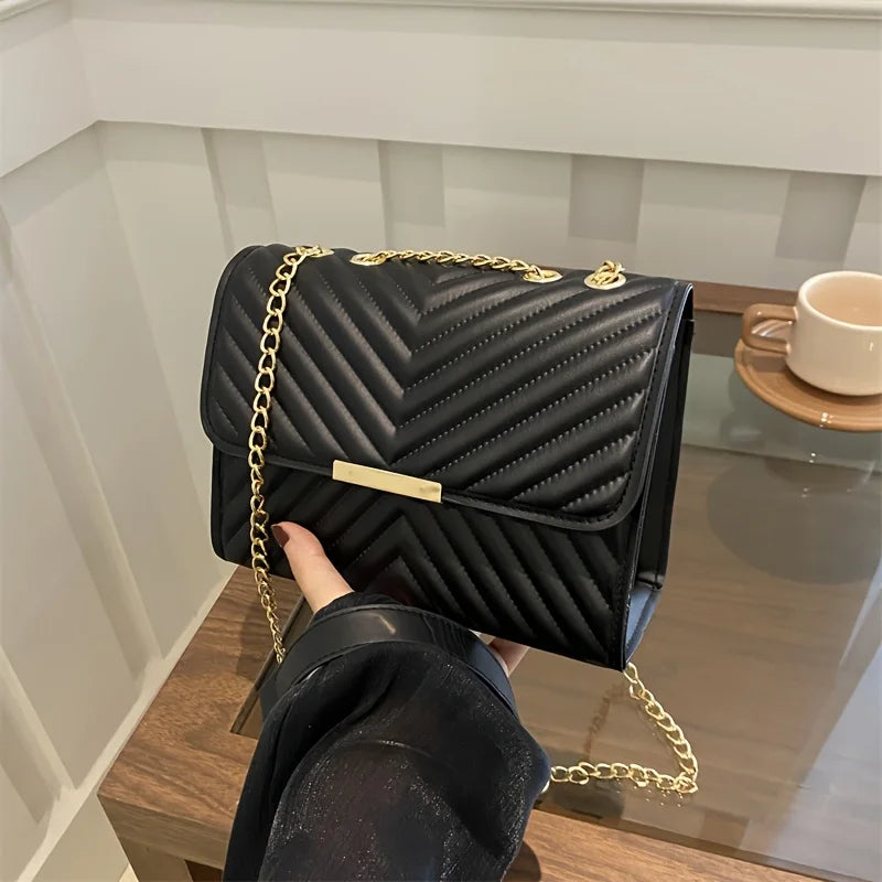 2026 New Model Women's Crossbody Bag V-Shaped Quilted Chain Small Square Bag for Women, Light Luxury Texture Shoulder Crossbody Bag, Versatile Small Bag for Work and Dates, Perfect Gift Recommendation for Girls