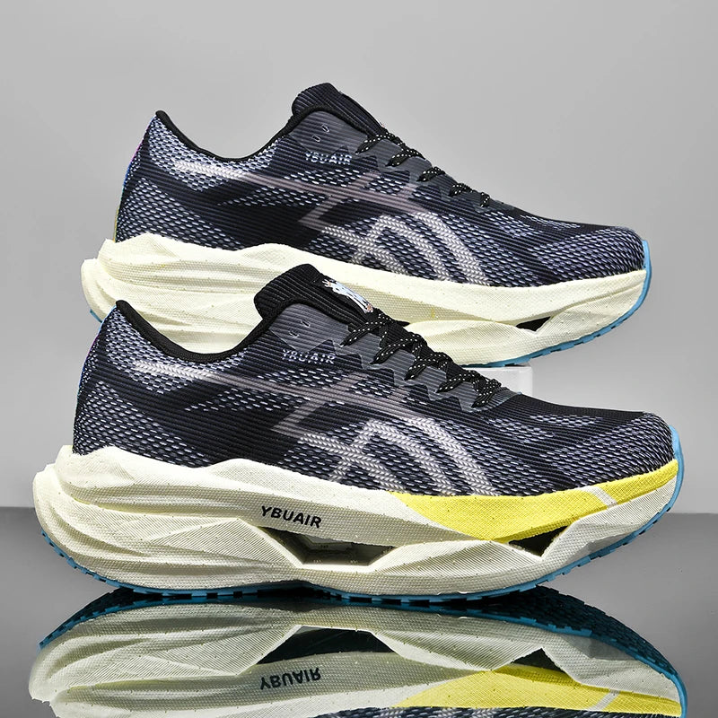 Scarpe sportive da corsa e allenamento