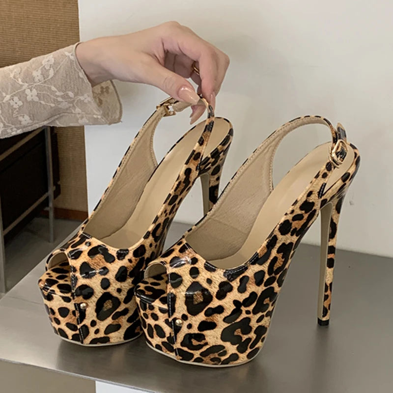 Scarpe peep toe donna Liyke leopardate con plateau