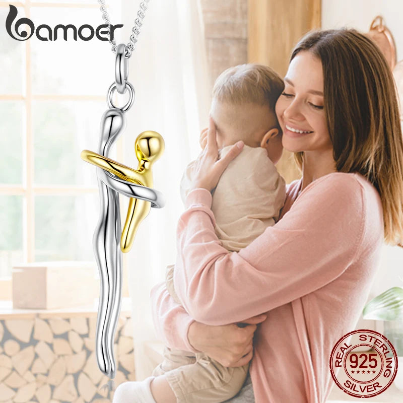 Halskette mit Mutter-Kind-Anhänger