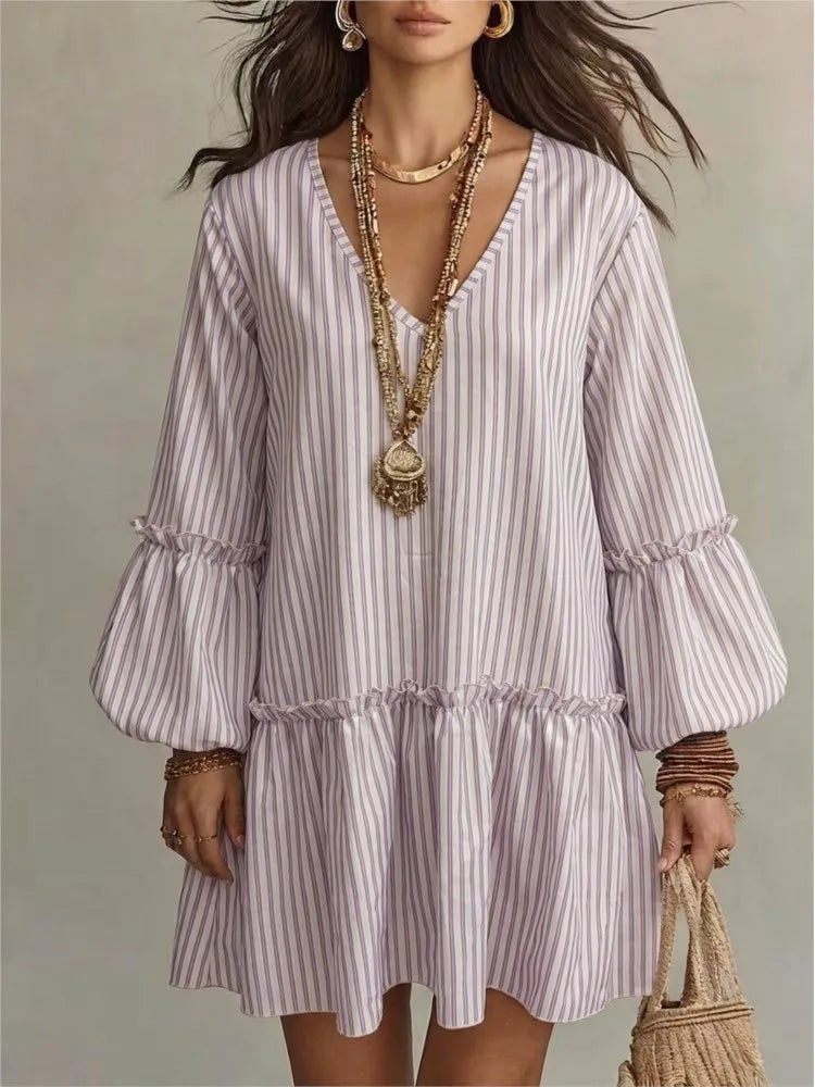 Abito mini a righe da donna con scollo a V
