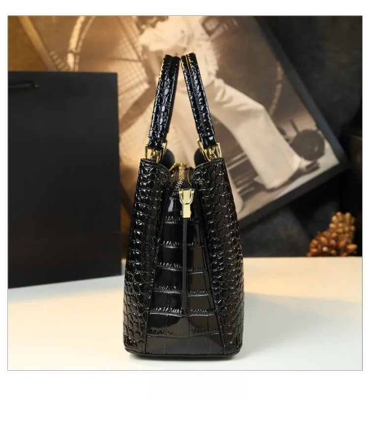 2026 New Fashionable Crocodile Pattern Elegant Middle-Aged Women's Bag Light Luxury Brand Handbag