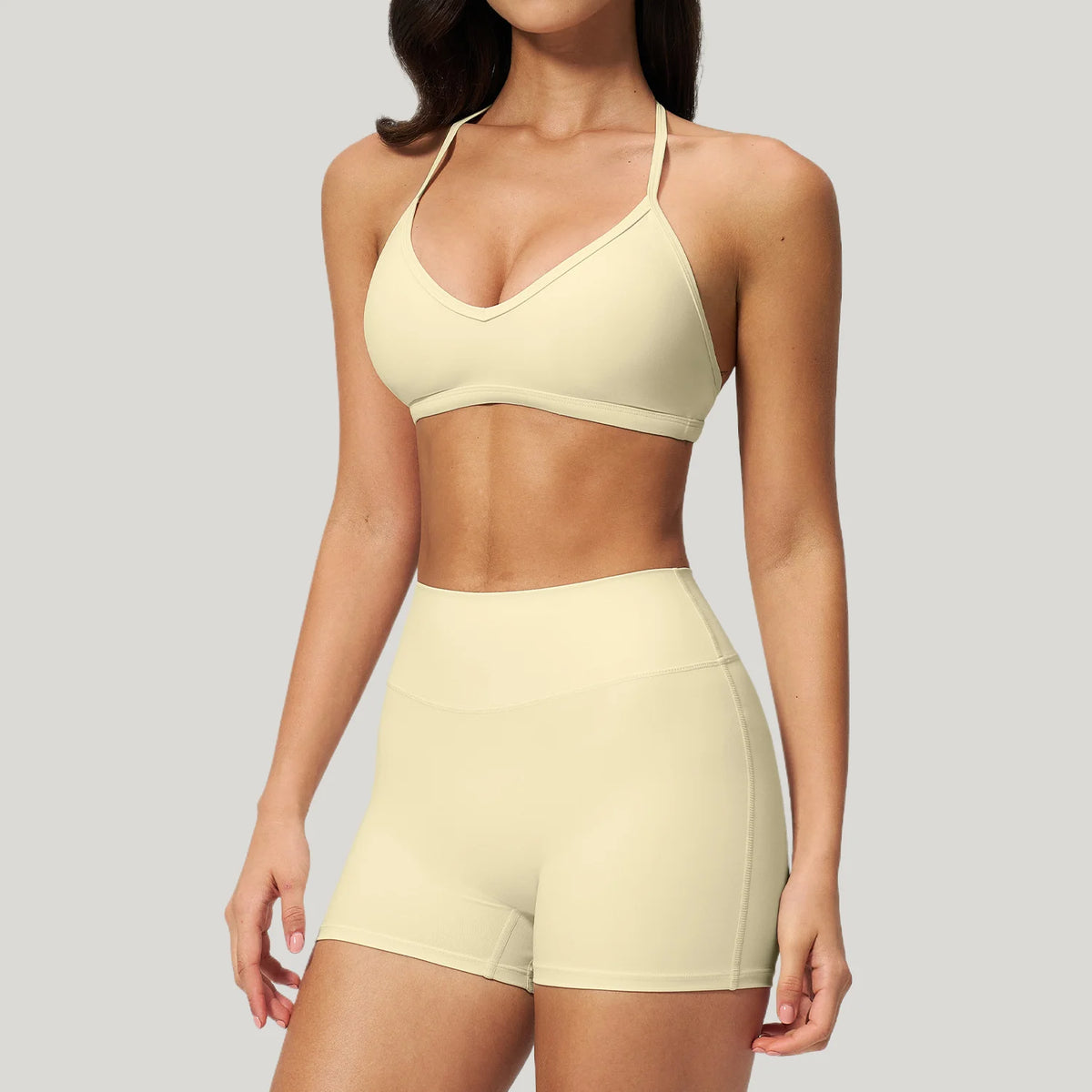 2-teiliges Yoga-Set für Damen, Trainingsanzug mit rückenfreiem Neckholder-Top und High-Waist-Shorts, Fitness-Sportbekleidung für das Training