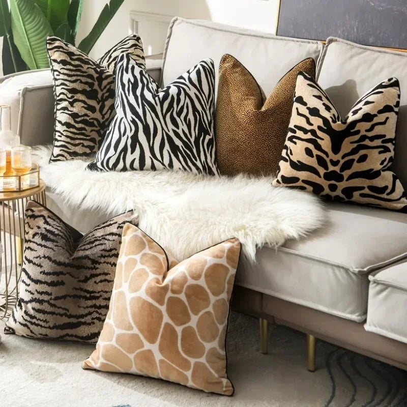 Luxury Tiger Pattern Cushion Cover Design High-end Leopard Flocked Velvet Pillow Cover Decorative Pillowcase for Living Room